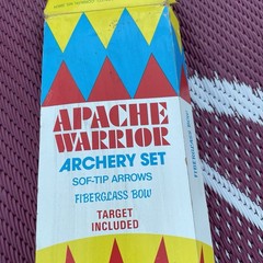 Apache Warrior Archery Bow Set Vintage NOS Complete Arrows Target RW