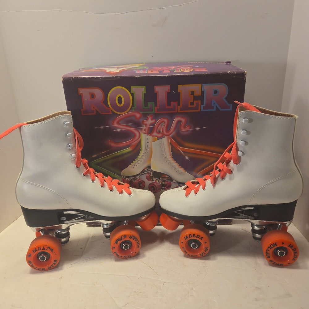 Vintage Roller Star Roller Derby Skates Size 9 White Leather Good Condition