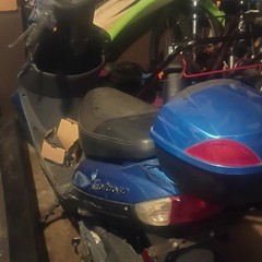 TaoTao ATM50-A1 50cc 4-Stroke Motor Scooter Blue/Black needs ign box