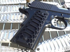 1911 Compact Officer Grips Colt kimber Defender BLACK «Cobra»