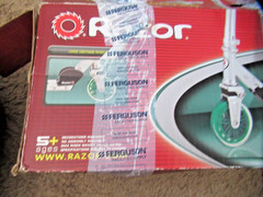 Razor A3 Kick Scooter GREEN / SILVER #13014330 AGES 5+ 143 LB’S MAX