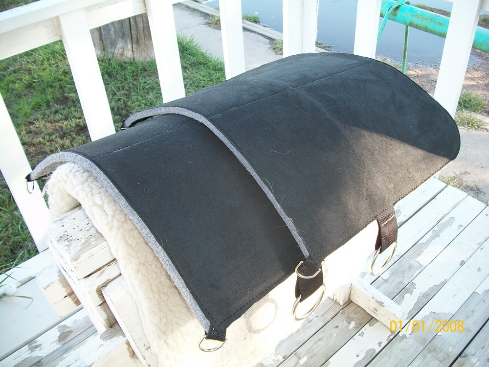 Roman Riding Pads
