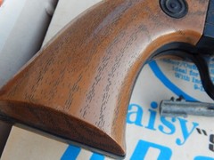 Vintage Daisy «Spittin’ Image» Single Action 12 Shot Repeater BB Six Gun Parts