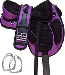 Treeless freemax synnthetic saddle available in all colour and sizes 10″ to 19″