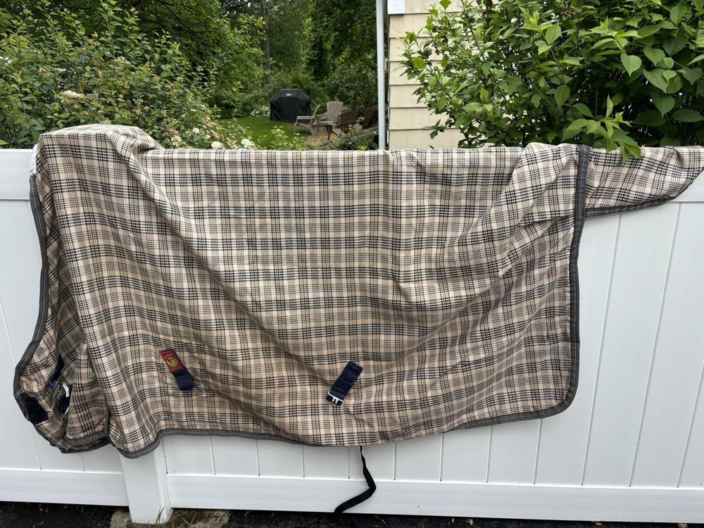 Baker Plaid Horse Stable Sheet 84” w/ Leg Straps
