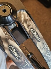 Mathews Triax RH Compound Bow 70/29.5 Lost Camo XD New Threadz Strings