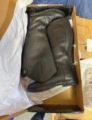 New TuffRider Ladies Leather Plus Rider Field Boots – Size 9 Extra Wide – Short