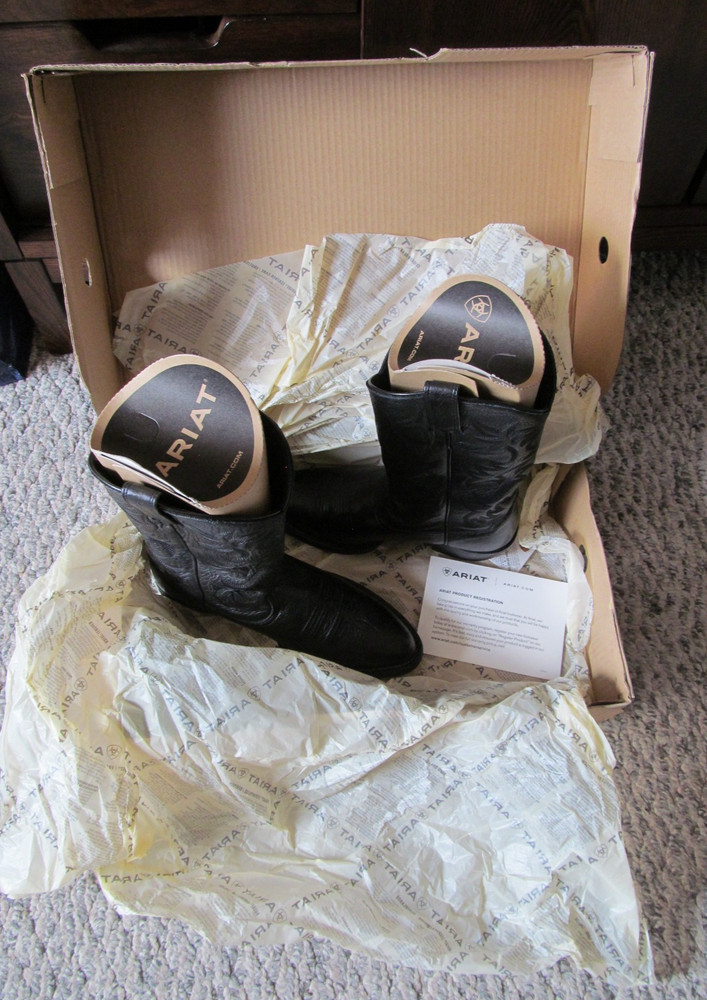NEW! ARIAT BLACK MEN’S LEATHER COWBOY HERITAGE WESTERN R-TOE D BOOTS MEDIUM 7