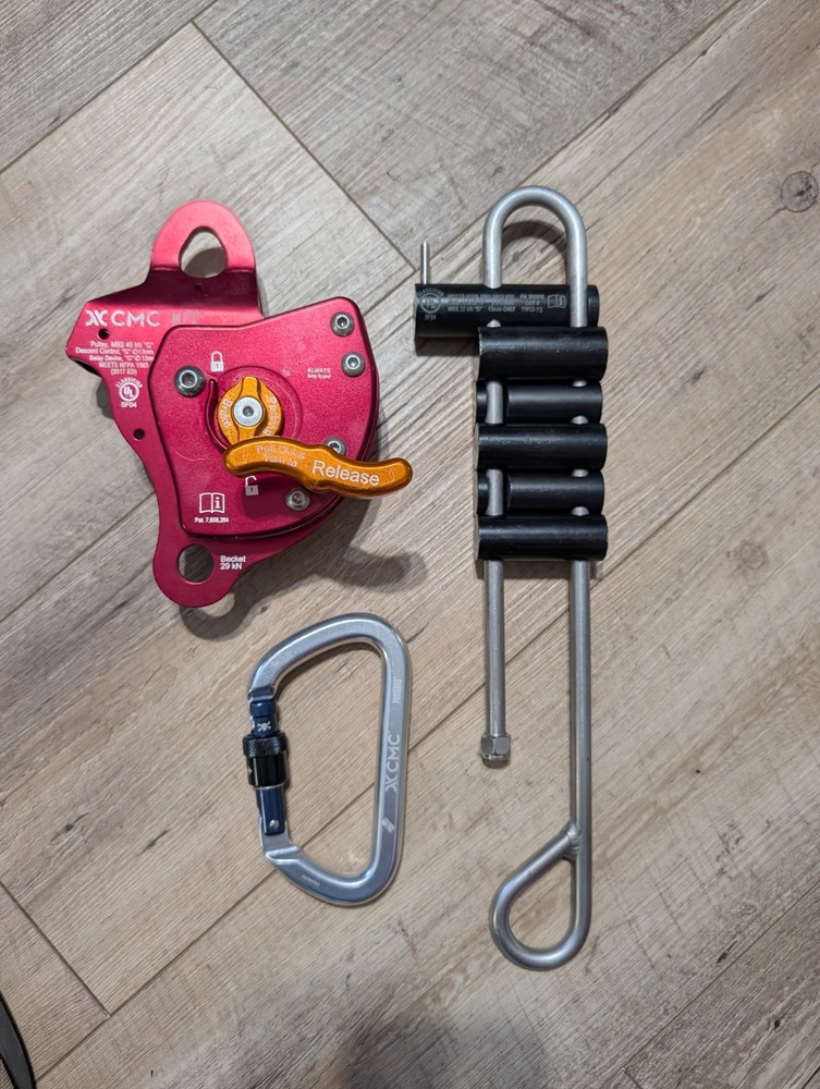 CMC MPD 13mm With CMC Carabineer And CMC Rescue Rack