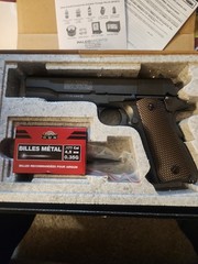 Swiss Arms P1911 Pistol CO2 Operated Semi-Auto BB Pistol 177 NEW IN THE BOX