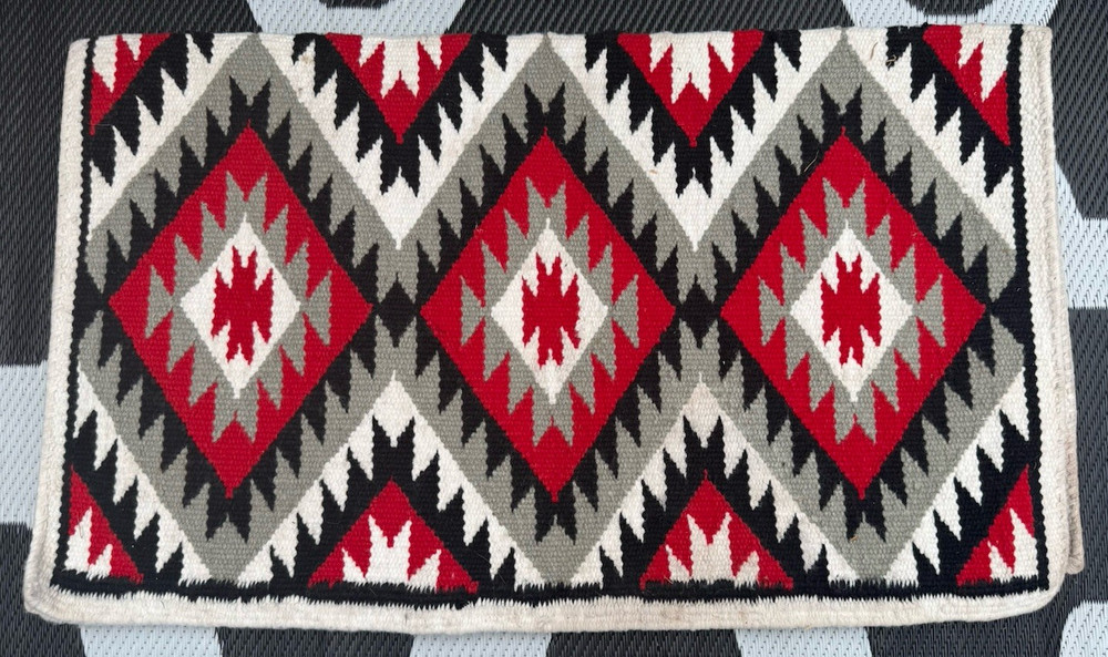 Erin Rhea Geometric Navajo-Style Western Ranch Show Pad Blanket Red Black 35×42