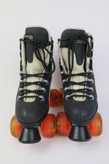 Labeda STS Pro Men’s Size 4 Accu-Series Roller Skates Black Pro-Lift Leather