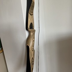Martin Archery X-200 Recurve Bow @28″ 60” 08357 “Left” Made in the USA