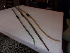 Wood and Fiber Glass Recurve Long Bow Lot for Repair or Wall Hangers