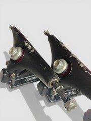 Neil Carver Gullwing Charger 50° 10″ Axle black/Longboard Trucks (Set of 2)