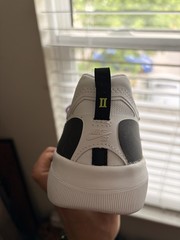 Nike SB Nyjah Free 2 White Black Wild Berry Skateboarding Shoes US 9.5