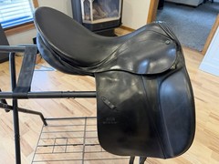 Stübben Tristan Dressage Saddle