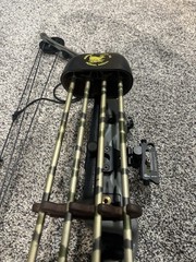 Hoyt FastFlite Super Slam RH Compound Bow 45-60lb 31in DL 58in Alum
