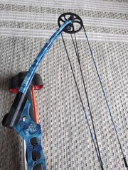 Cuda Gen X Bowfishing Compound Bow Package! bow fishing arrow Zebco 808 reel KIT