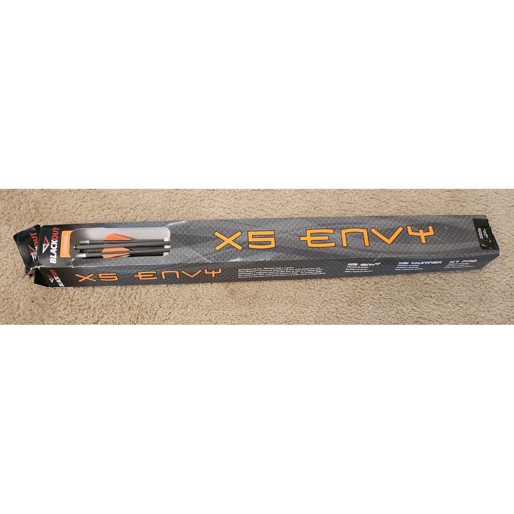 Blackout X5 Envy Carbon Arrows Archery Hunting Straightness Orange White 12 Pack