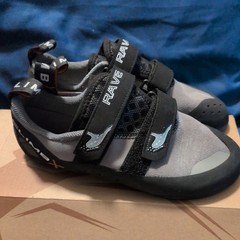Climb X Rave Granite Climbing Shoes – Mens 8/ Womens 9