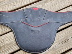 CWD Black/Fuchsia Sport Color Anatomic Stud Belly Guard Jump Girth 50″/125cm NEW