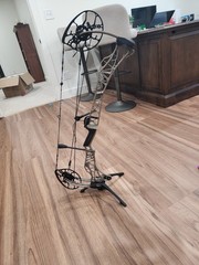 Mathews Lift 29.5 Left-Handed