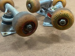 2 sets Vintage Used Skateboard Trucks 1990s ~ GRIND KING & SICK AIR