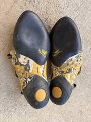 La Sportiva Solution Climbing Shoes – EU 38.5 / US Mens 6.5 / Women’s 7.5 Great