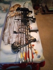 Bear Archery Vast Right Hand Compound Bow – God’s Country Color (AV04A2X0A7R)