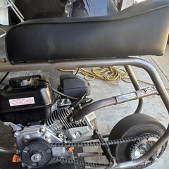Mini Motorcycle 4-Stroke Gas Mini Bike w/ Seat, Chain Drive, Kickstand