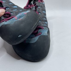 La Sportiva Tarantula Women’s Climbing Shoes US 6 Medium (B/M) Blue EU 37
