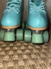C SEVEN Adults Aquamarine Roller Skates (58MM83A) Size 8