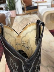 Vtg Tony Lama Black Label 6252 Shrunken Bull Shoulder Cowboy Boots Men’s 10.5D