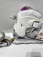 Bladerunner Phaser Adjustable Inline Skates Youth 5-8 White With Stars Manual
