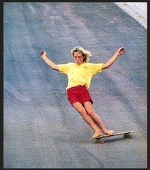 1978 reissue CADILLAC SKATEBOARD WHEELS SHIRT – Dogtown tee – Santa Cruz tee