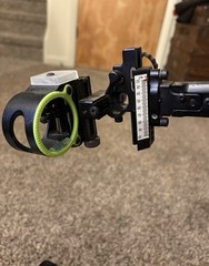 Hoyt VTM 31 Right Hand Bow 70lb bourbon color Sight Quiver Stabilizer with stand