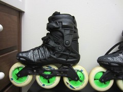 2018 Powerslide Phuzion Argon Trinity 110 Skates Black Mens 7.5