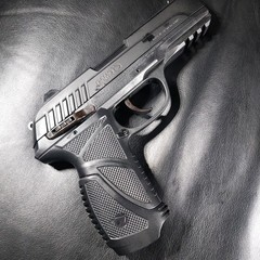 Gamo PT-85 .177 CO2 Blowback Action Pellet Pistol W/ Extra Magazines & Pellets