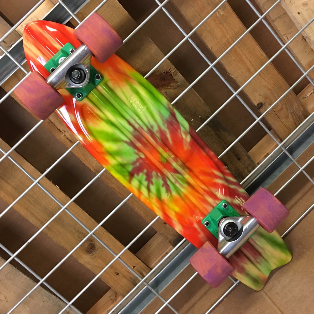 New Globe Bantam Graphic ST Tie Dye Complete Skateboard – 6in x 23in