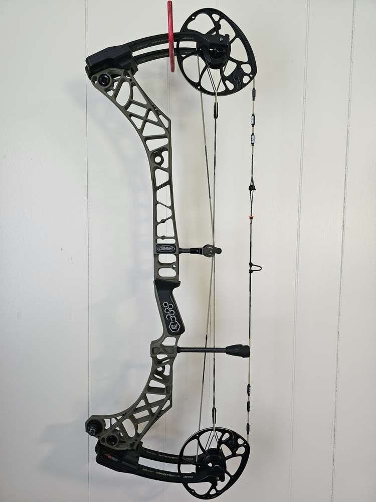 Mathews VXR 31.5 Compound Bow