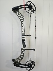 Mathews VXR 31.5 Compound Bow