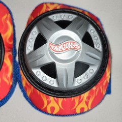 Hotwheels Elbow Pads-Skateboarding Cycling pair of 2 used