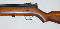 RARE VINTAGE CROSMAN MODEL 114 .22 CALIBER AIR RIFFLE – 1950 to 1955 ERA