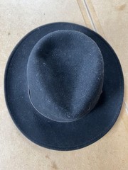 Minnetonka Felt Hat Medium Black 100% Wool Lite Felt Leather Band Made In USA