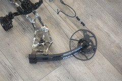 Bear Paradigm RH Compound Hunting Bow *Fired Once* FREE SHIPPING