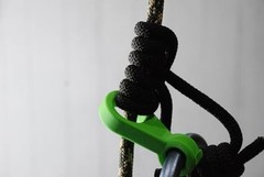 HitchGlide: One-Hand Prusik Tender for Saddle Hunting, Arborists & Rope