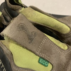 La Sportiva Mens Cobra Eco Climbing Shoe – Brown/Apple Green – Size 42 US 9
