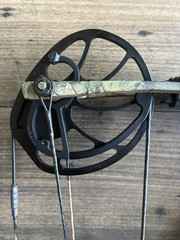 Hoyt Carbon Spyder 30 in Realtree #3 Cam 28-30″ 70# 332fps!