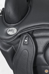 19 In Horse English Treeless Saddle Hilason Endurance Trail Leather